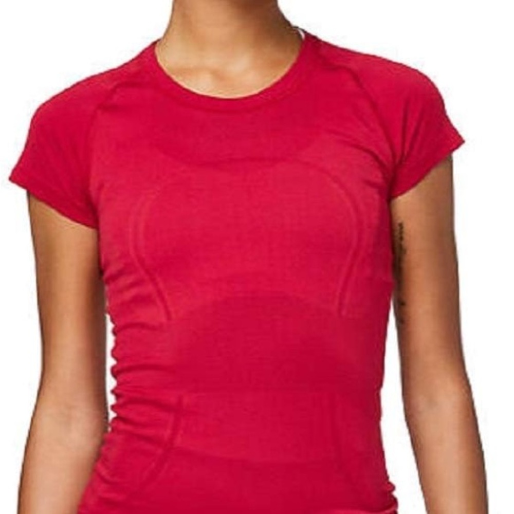 Lululemon Crimson Swiftly Short Sleeve